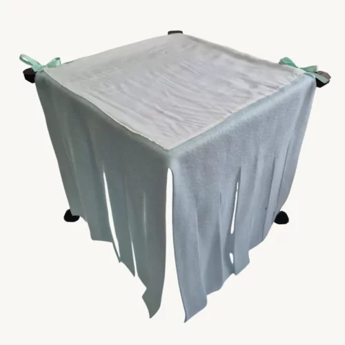 Cachette rideaux bleu ciel