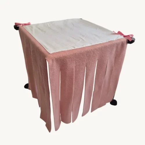 Cachette rideaux rose