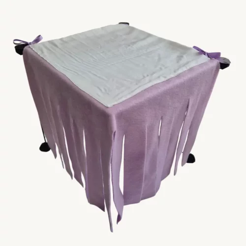 Cachette rideaux violette