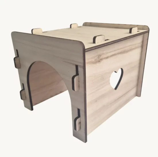 unnel en bois personnalisable pour cochon d’Inde, accessoire unique et sécurisé, idéal pour le jeu, le repos et l’exploration. Entrées spacieuses et fabrication en bois durable.